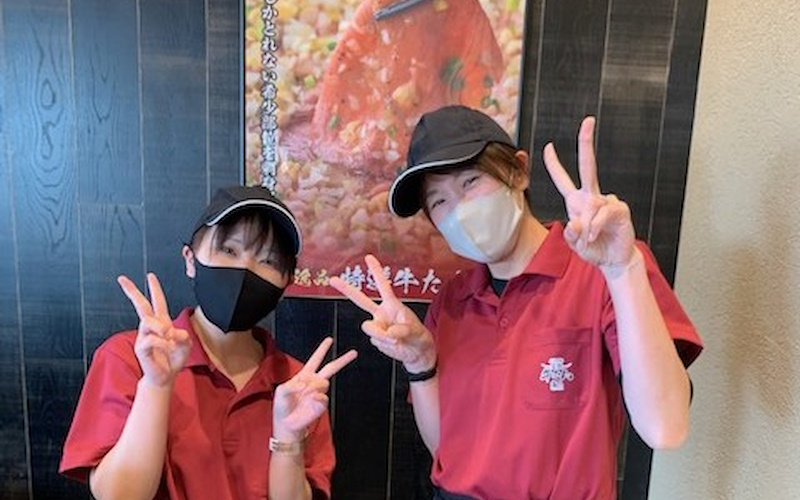 牛たん専門店のホールスタッフ（レイヤード久屋大通パーク店）